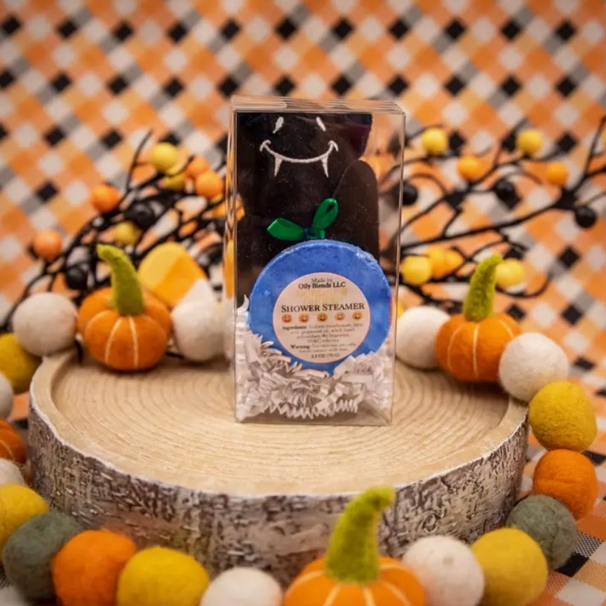 Halloween Shower Steamer and Plushy Gift Set - Oily BlendsHalloween Shower Steamer and Plushy Gift Set