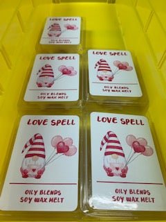 Heart Gnome Valentine Wax Melts - Oily BlendsHeart Gnome Valentine Wax Melts