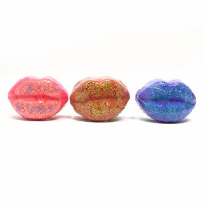 Jumbo Saucy Lip Bath Bombs - Oily BlendsJumbo Saucy Lip Bath Bombs