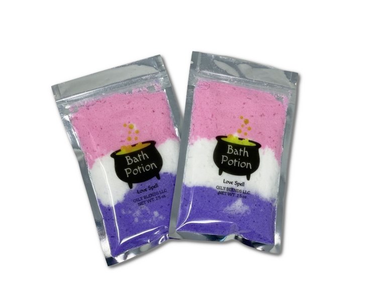 Valentines Bath Potion - 2.5 oz 3 Color Pack - Oily BlendsValentines Bath Potion - 2.5 oz 3 Color Pack